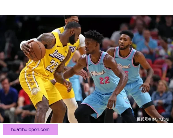 火湖大战湖人团结沟通火箭各自为战遭名嘴怒批 火湖大战湖人团结沟通火箭各自为战遭名嘴怒批